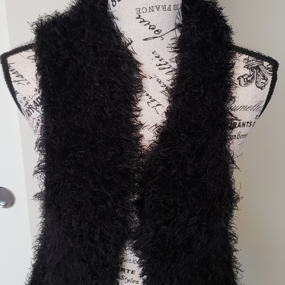 Lola B cardigan - Picture 2 of 6